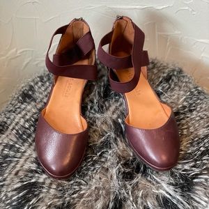 Gentle Souls Noe Wedge